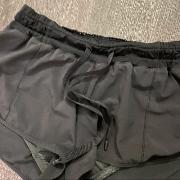 Lululemon Athletica Black workout Shorts (4) - Picture 7 of 10